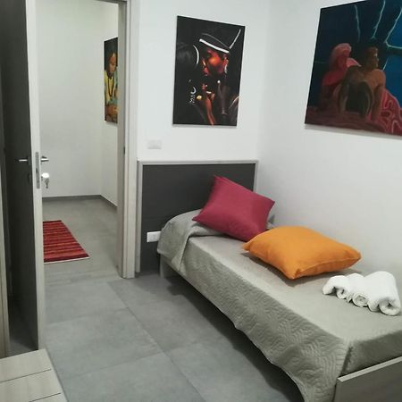 Dimora Dell'Artista 2 Bed and Breakfast Lecce Esterno foto