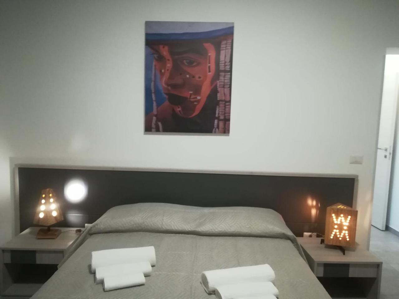 Dimora Dell'Artista 2 Bed and Breakfast Lecce Esterno foto