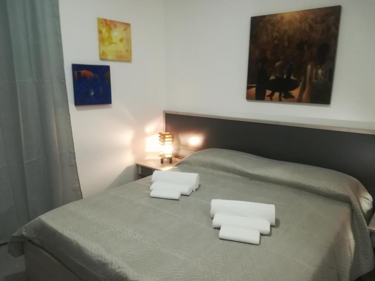 Dimora Dell'Artista 2 Bed and Breakfast Lecce Esterno foto